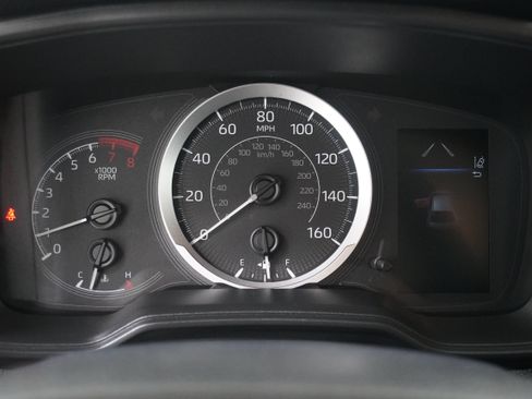 Used 2022 Toyota Corolla LE FWD image 12