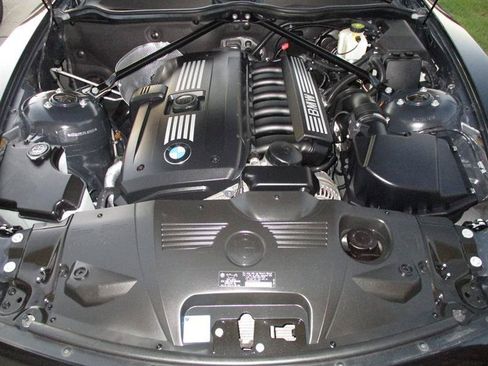 Used 2007 BMW Z4 3.0i RWD image 21