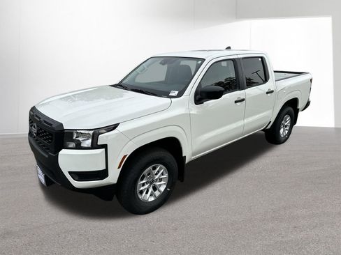 Certified 2025 Nissan Frontier S AWD/4WD image 2