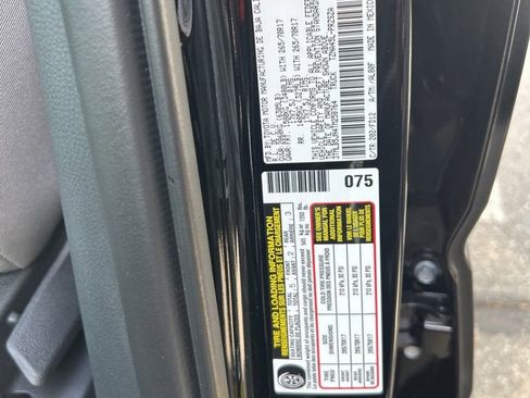 New 2026 Toyota Tacoma TRD Off-Road AWD/4WD image 15