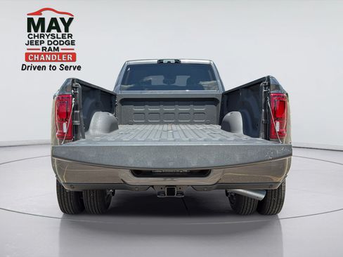 New 2026 RAM 3500 Big Horn AWD/4WD image 13