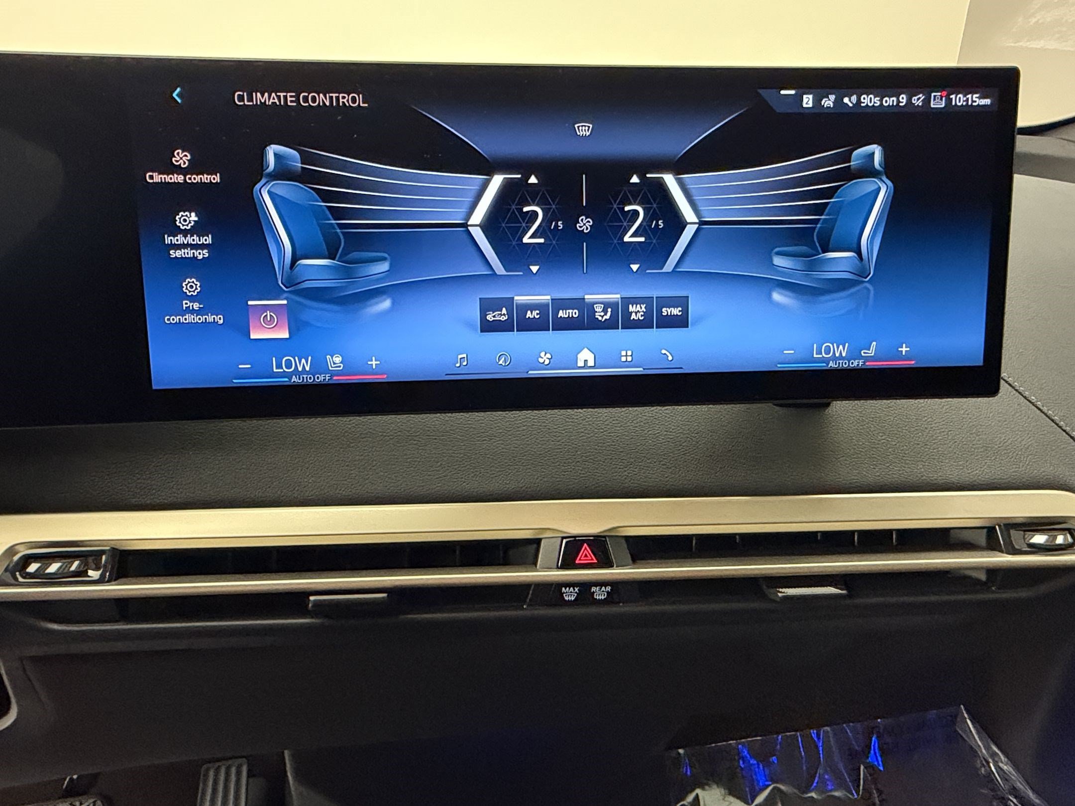 Used 2024 BMW iX xDrive50 w/ Sport Package AWD/4WD image 21