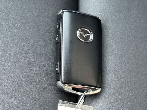 Used 2024 MAZDA MAZDA3 s FWD image 14
