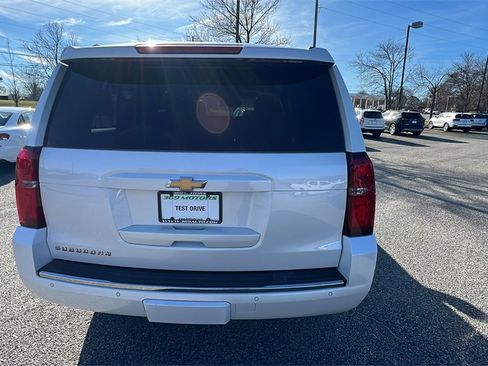 Used 2016 Chevrolet Suburban LTZ image 6