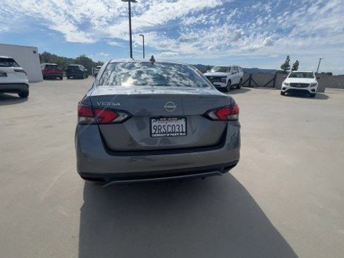 Used 2025 Nissan Versa SV FWD image 7