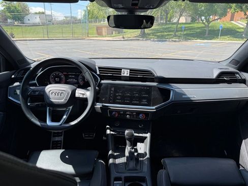 Used 2021 Audi Q3 2.0T Premium Plus AWD/4WD image 12