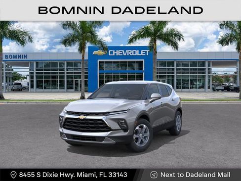 New 2025 Chevrolet Blazer LT image 9