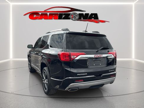 Used 2017 GMC Acadia Denali w/ Technology Package FWD image 8