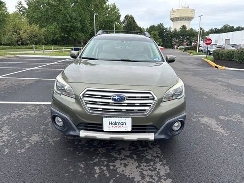 Used 2015 Subaru Outback 2.5i Limited AWD/4WD image 2