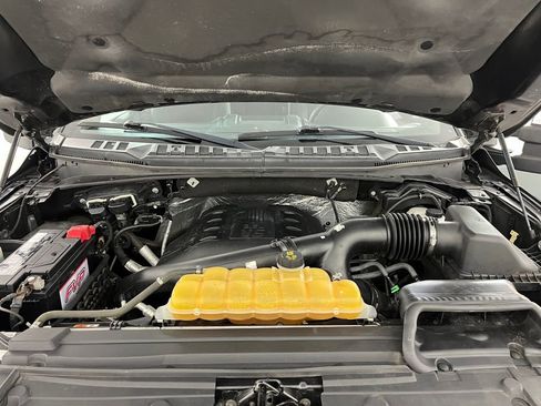 Used 2015 Ford F150 Lariat w/ Equipment Group 502A Luxury AWD/4WD image 21