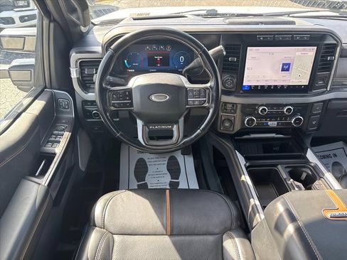 Used 2023 Ford F250 Platinum AWD/4WD image 22