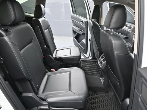 Used 2019 Volkswagen Atlas SE image 24