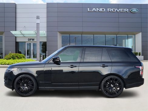 Used 2020 Land Rover Range Rover HSE image 3