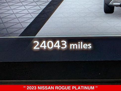 Certified 2023 Nissan Rogue Platinum w/ Platinum Premium Package AWD/4WD image 21