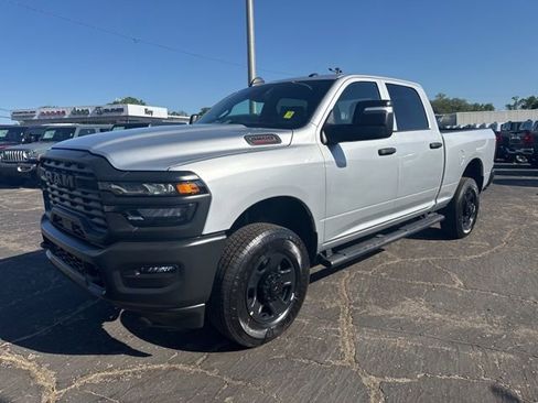 New 2026 RAM 2500 Tradesman AWD/4WD image 8
