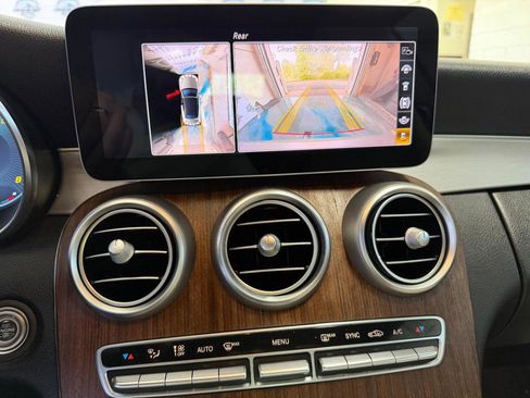 Used 2019 Mercedes-Benz C 300 Cabriolet image 39