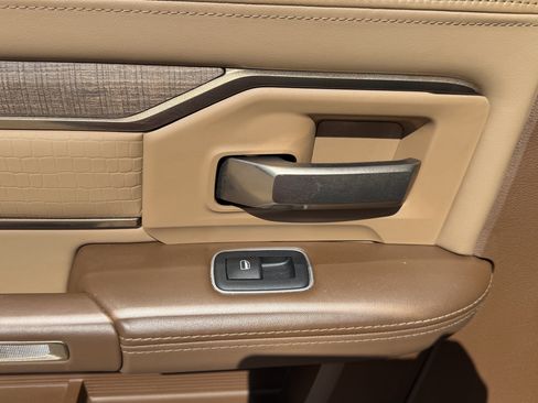 Used 2024 RAM 3500 Limited w/ Safety Group image 42