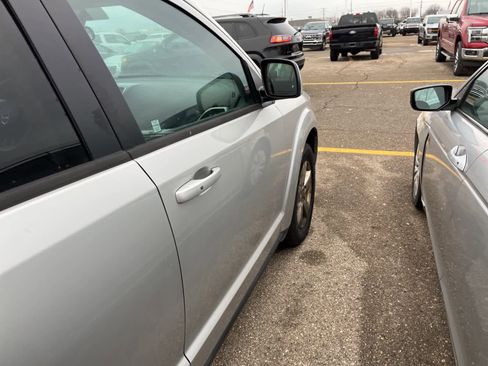 Used 2012 Dodge Journey SXT w/ Popular Equipment Group image 17