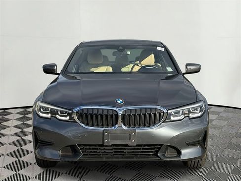 Used 2022 BMW 330i xDrive 330i xDrive w/ Driving Assistance Package image 6