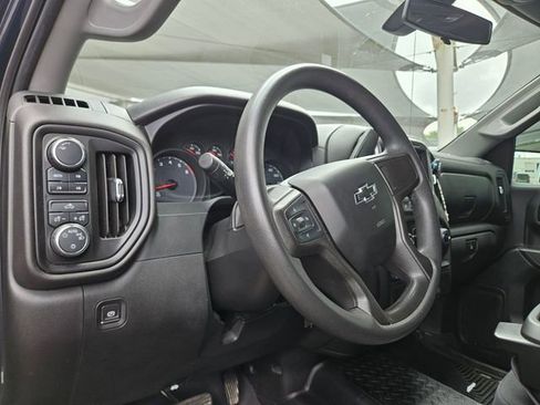 Used 2020 Chevrolet Silverado 1500 Custom Trail Boss w/ Custom Convenience Package AWD/4WD image 5