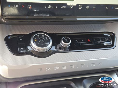 New 2026 Ford Expedition Max Active AWD/4WD image 14