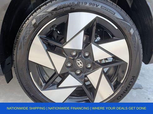 Used 2024 Hyundai Kona Limited image 44