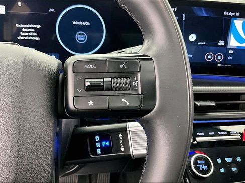 Used 2025 Hyundai Santa Fe Calligraphy image 19