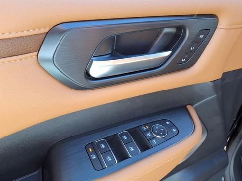 New 2026 Nissan Armada Platinum Reserve AWD/4WD image 13