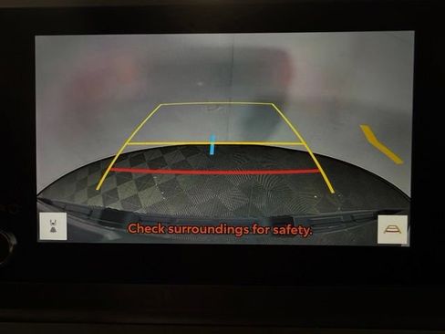 Used 2025 Toyota Tacoma SR5 AWD/4WD image 26