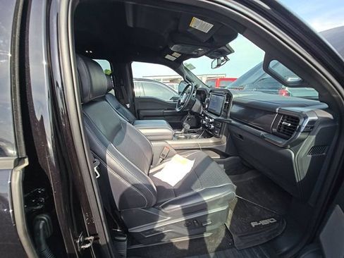 Used 2025 Ford F150 Lariat AWD/4WD image 6