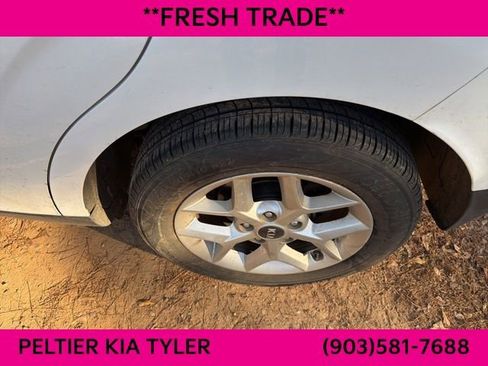 Certified 2020 Kia Soul S image 7