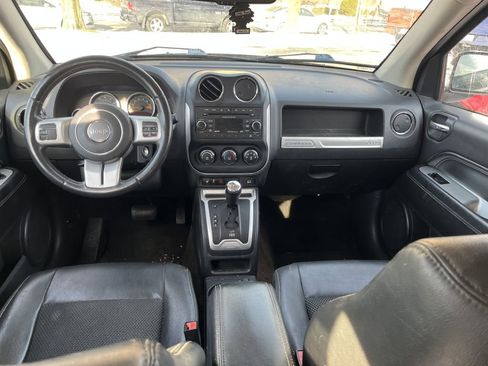 Used 2015 Jeep Compass Latitude w/ All Weather Capability Group image 4