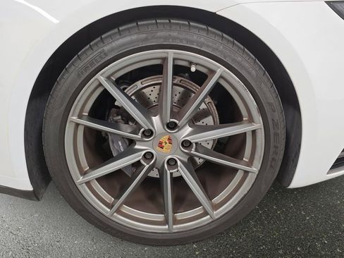 Certified 2022 Porsche 911 Carrera RWD image 27