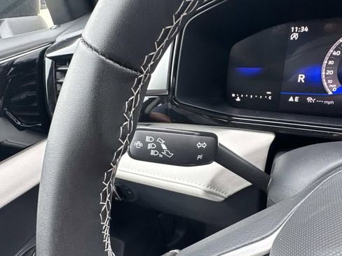 New 2026 Volkswagen Taos S FWD image 25