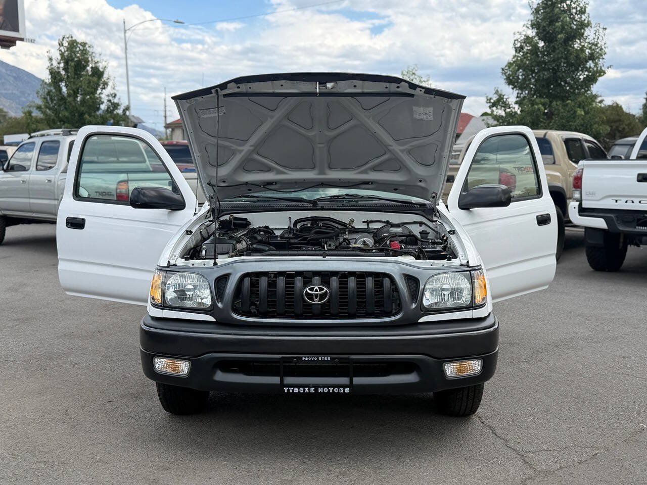 Used 2004 Toyota Tacoma 2WD Regular Cab w/ Enhancement Pkg image 67