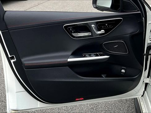 Used 2025 Mercedes-Benz C 43 AMG AMG C 43 image 23