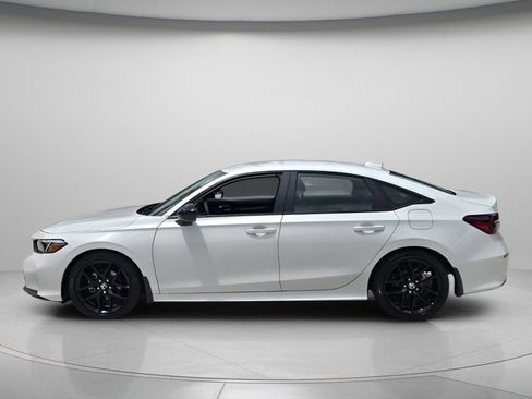 Certified 2025 Honda Civic Sport image 4