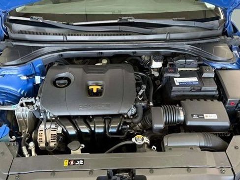 Used 2019 Hyundai Elantra SEL image 30