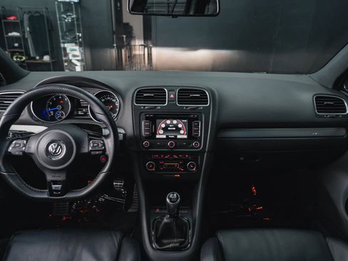 Used 2012 Volkswagen Golf 4-Door image 38