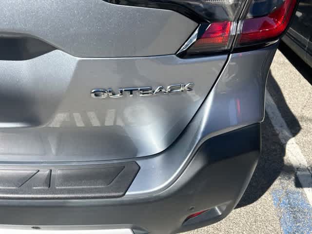 Used 2024 Subaru Outback Limited AWD/4WD image 10