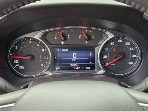 Used 2020 Chevrolet Equinox LT image 19