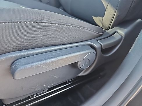 New 2026 Hyundai Kona SE image 13