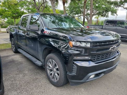 Used 2022 Chevrolet Silverado 1500 RST w/ Z71 Off-Road Package image 2