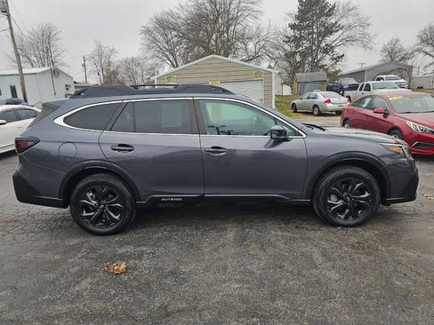 Used 2022 Subaru Outback Onyx Edition XT image 3