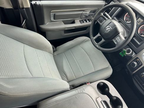 Used 2016 RAM 1500 Classic SLT image 34