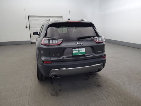 Used 2019 Jeep Cherokee Limited w/ Technology Group image 6
