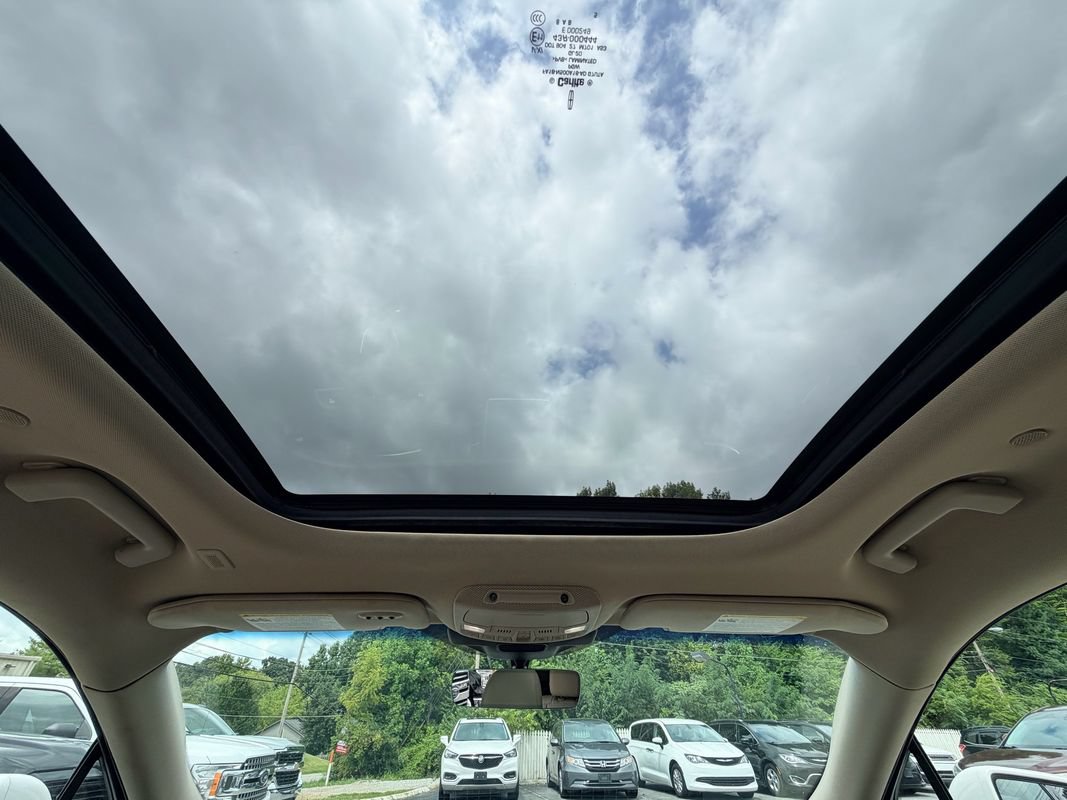 Used 2019 Lincoln Nautilus Reserve FWD image 21