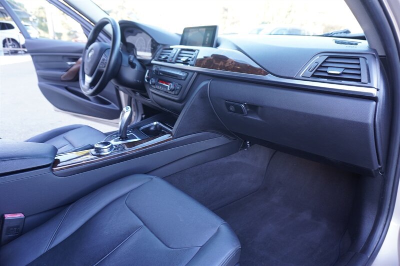 Used 2014 BMW 328i Sedan RWD image 37