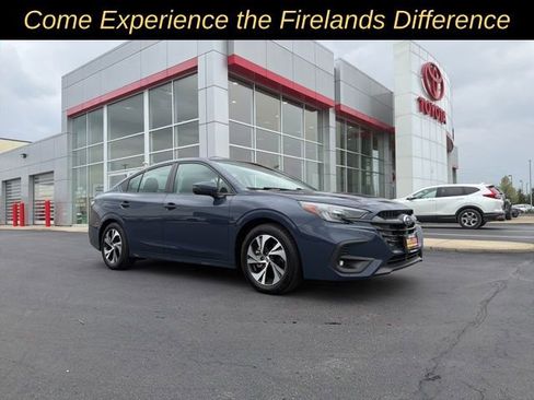 Used 2025 Subaru Legacy Premium AWD/4WD image 1
