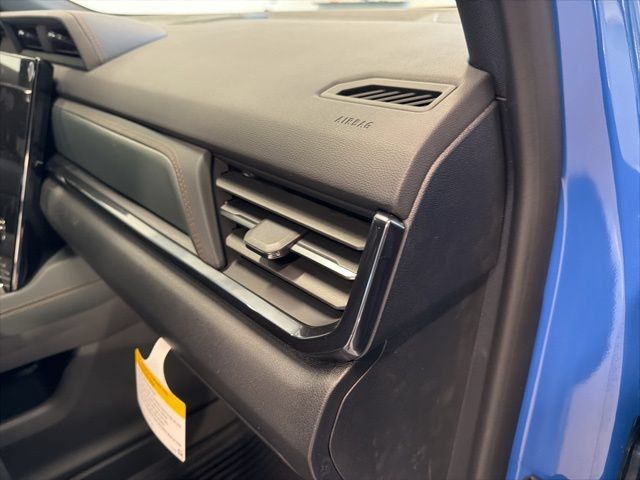 New 2026 GMC Terrain AT4 w/ Convenience Package III AWD/4WD image 28